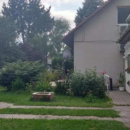 Apartment Szepvoelgyi Apartmanhaz