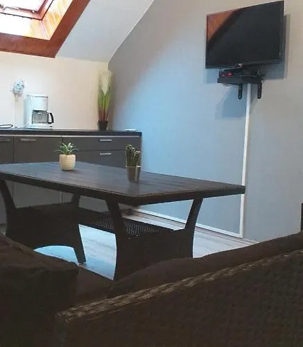 Szepvoelgyi Apartmanhaz アパート